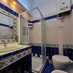 Theo's House By World Apartman