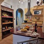 Theo's House By World Apartman *